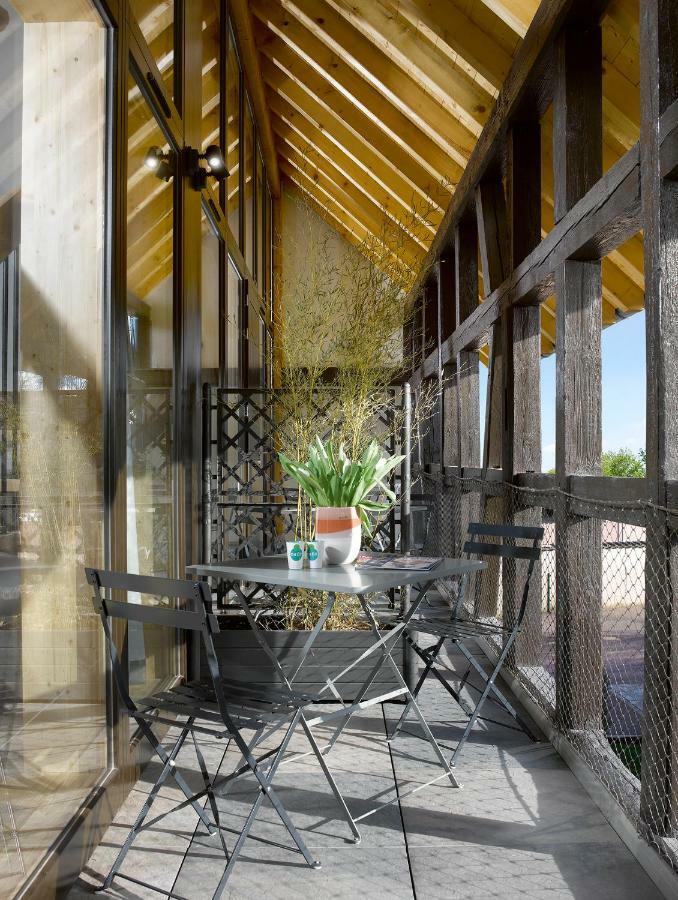 Hotel Au Petit Pont ラ・ヴァンツェナウ エクステリア 写真